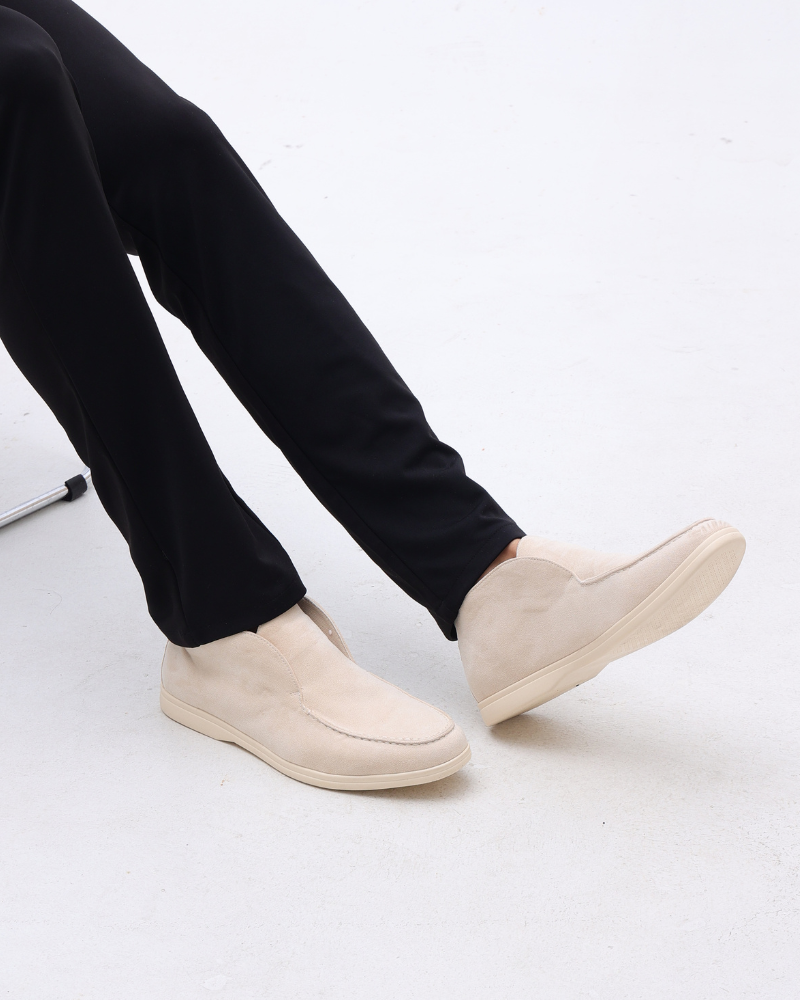 Hochwertige Wildleder-Loafer im Old Money Stil